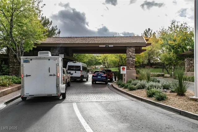 $2,950 | 27 Gladewater Drive, Henderson, NV 89052