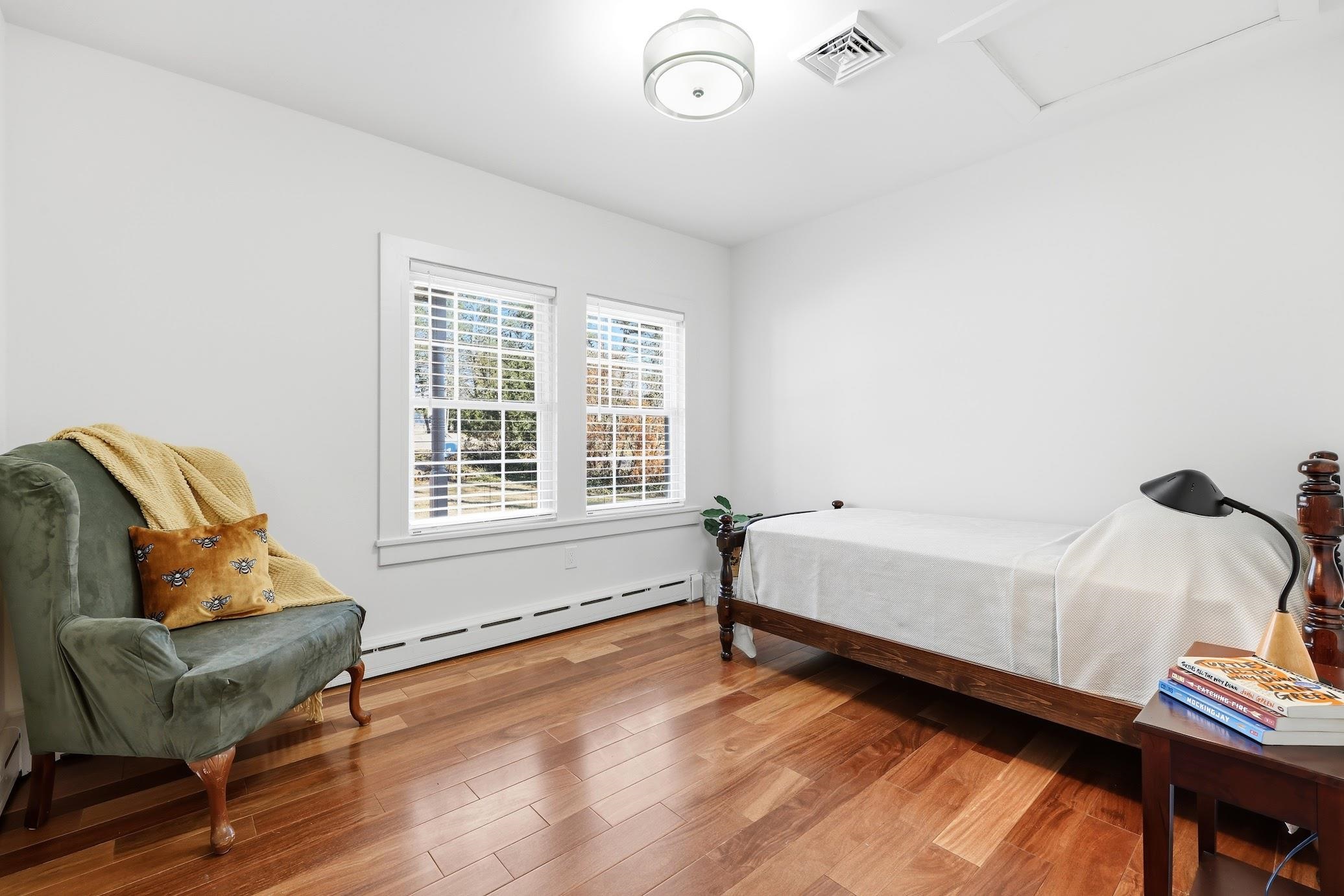 862 Central Hammonton, NJ 08037 - Photo 31 of 46 a room with a bed and a window