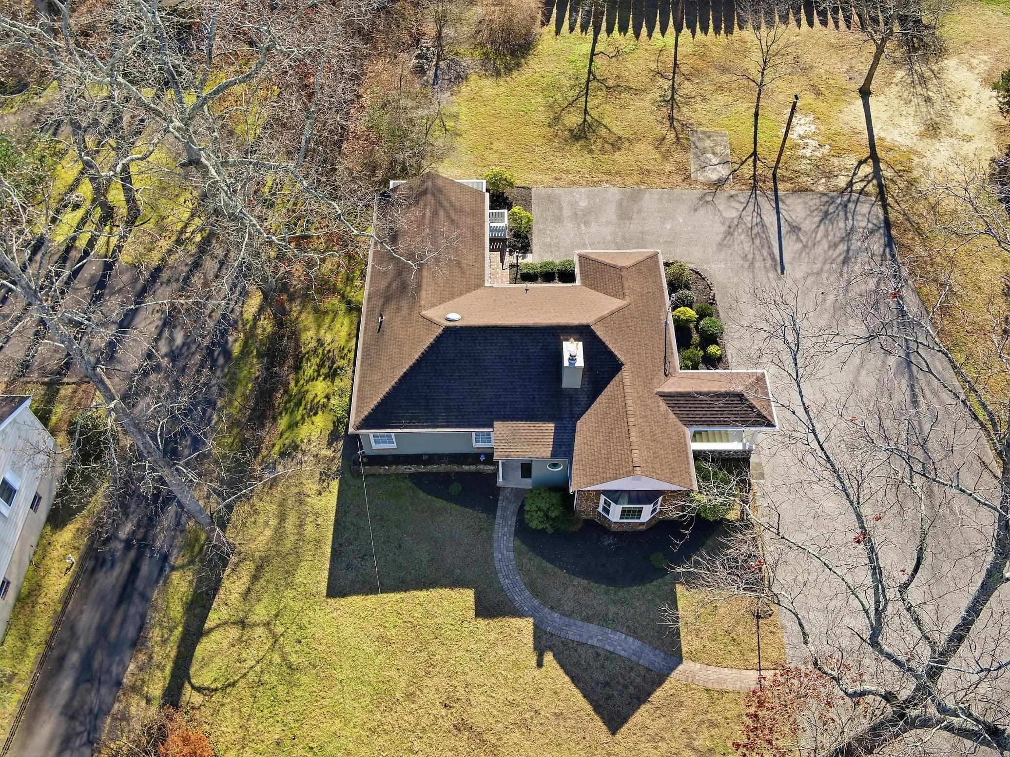 862 Central Hammonton, NJ 08037 - Photo 5 of 46 a view of balcony with wooden floor and seating space