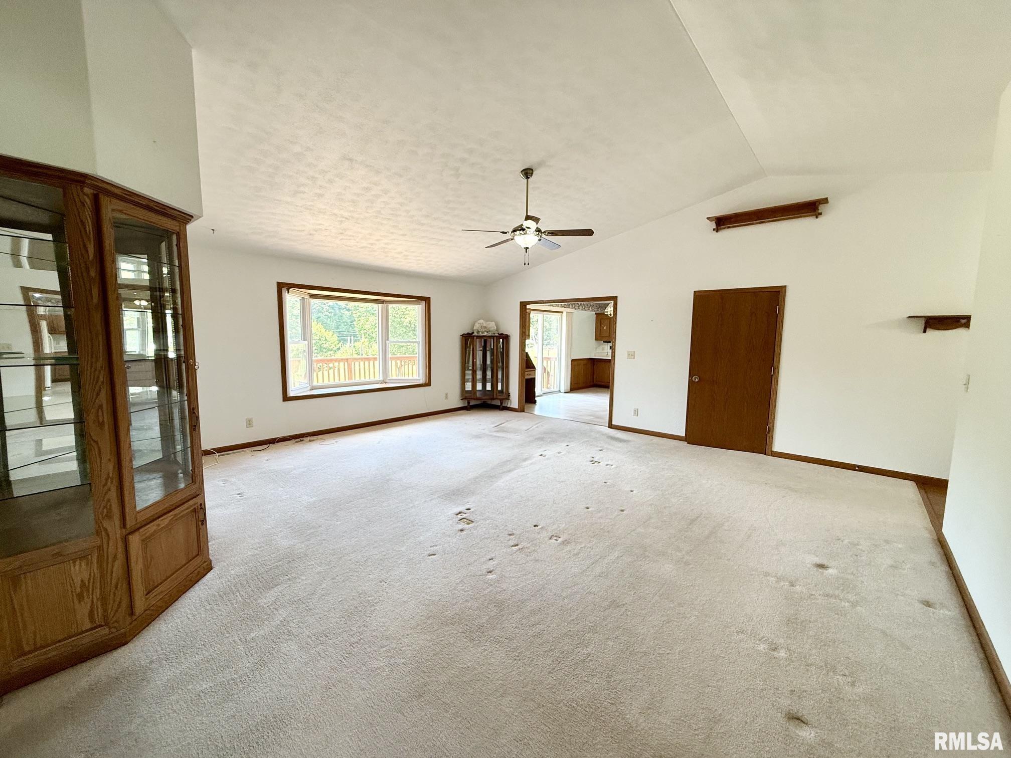 24822 Brookwood Hills Road Athens, IL 62613 - Photo 7 of 58