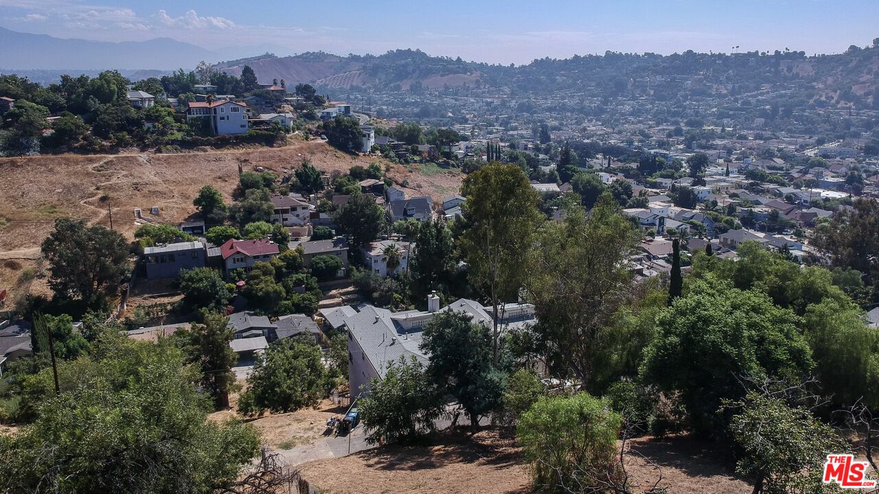448 Beech Street Los Angeles, CA 90065 - Photo 31 of 31 an aerial view of residential house and green space