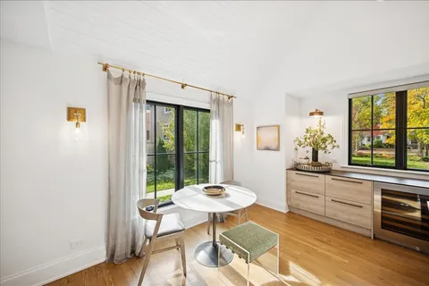 $1,995,000 | 335 Fairview Avenue, Winnetka, IL 60093