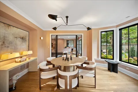 $1,995,000 | 335 Fairview Avenue, Winnetka, IL 60093