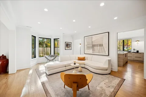 $1,995,000 | 335 Fairview Avenue, Winnetka, IL 60093