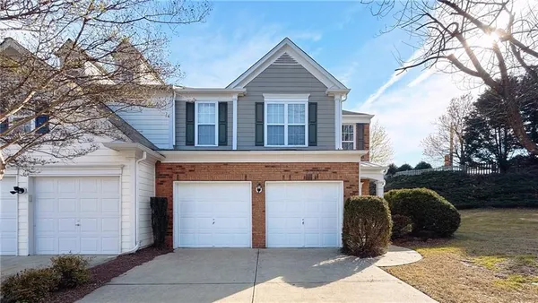 $2,300 | 3592 Gainesway Trace, Duluth, GA 30096