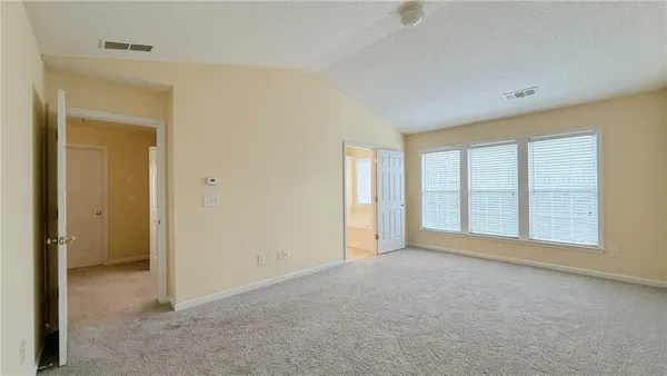 $2,300 | 3592 Gainesway Trace, Duluth, GA 30096