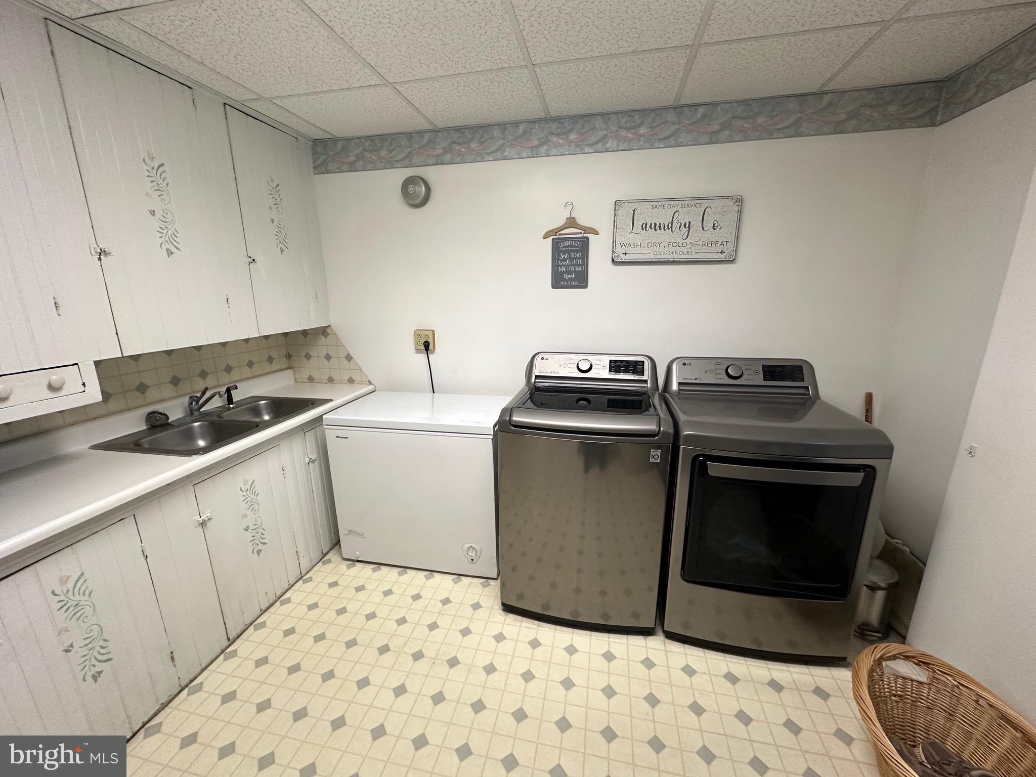 628 Locust Street Roaring Spring, PA 16673 - Photo 14 of 38