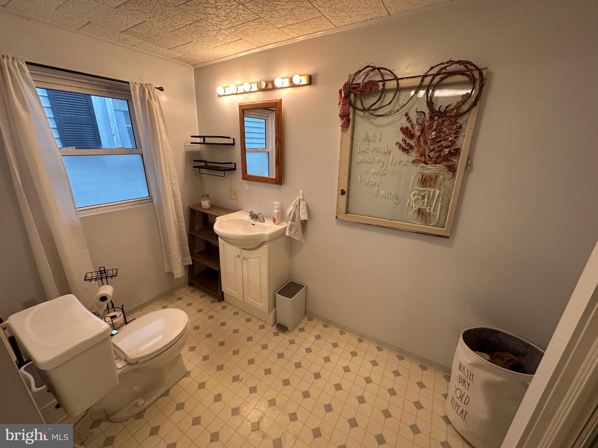 628 Locust Street Roaring Spring, PA 16673 - Photo 16 of 38