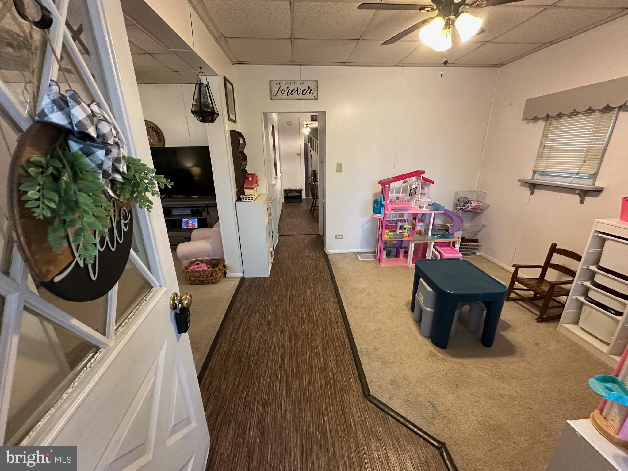 628 Locust Street Roaring Spring, PA 16673 - Photo 2 of 38