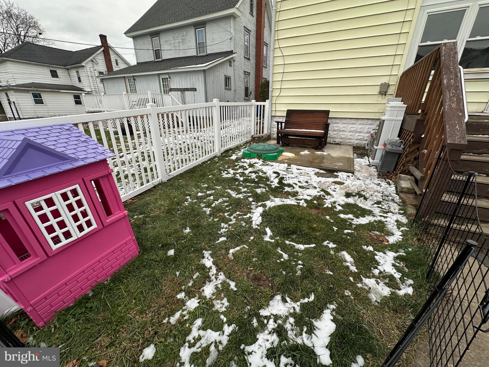 628 Locust Street Roaring Spring, PA 16673 - Photo 34 of 38