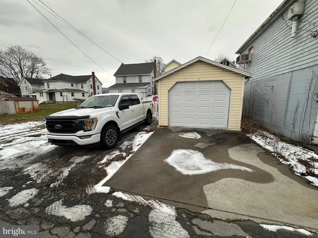 $125,000 | 628 Locust Street, Roaring Spring, PA 16673