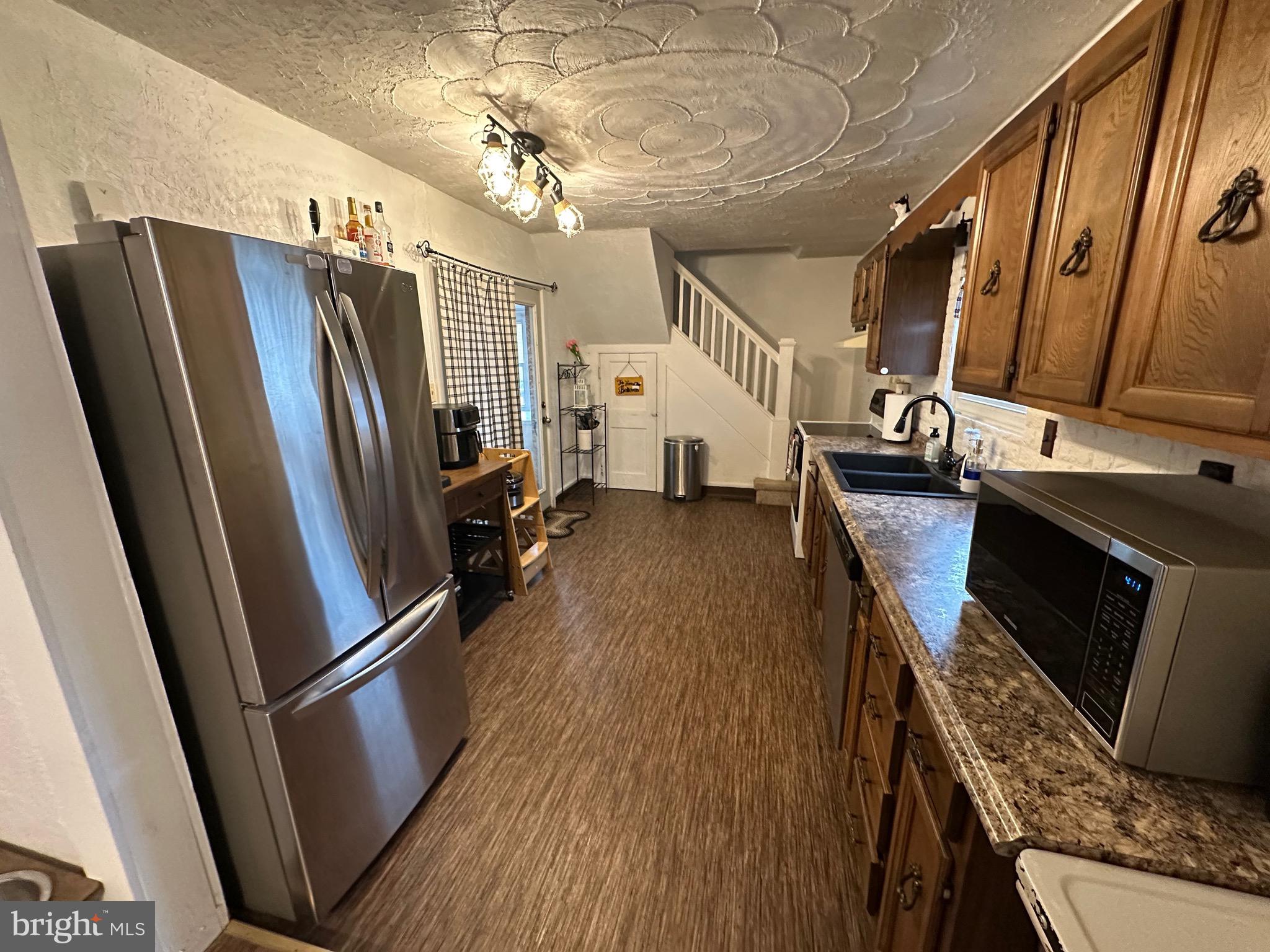 628 Locust Street Roaring Spring, PA 16673 - Photo 10 of 38