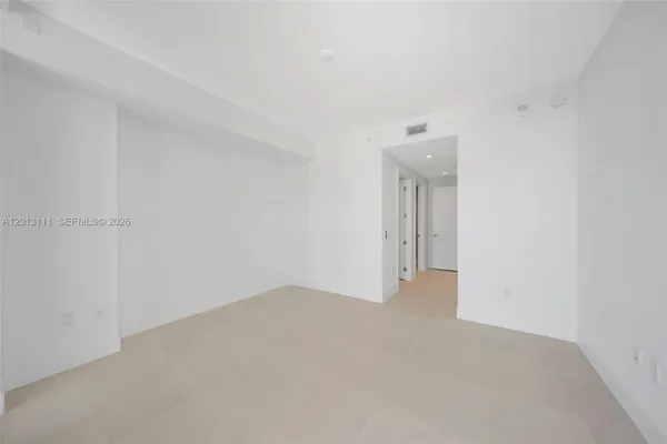 $15,000 | 153 North Seabreeze Boulevard, Unit 801, Fort Lauderdale, FL 33304