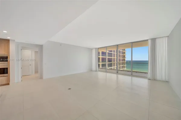 $15,000 | 153 North Seabreeze Boulevard, Unit 801, Fort Lauderdale, FL 33304