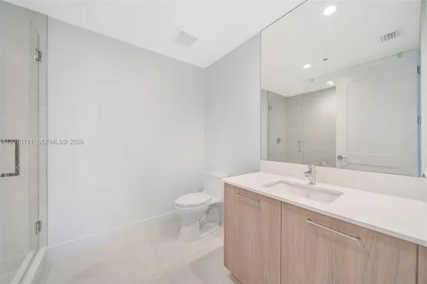 $15,000 | 153 North Seabreeze Boulevard, Unit 801, Fort Lauderdale, FL 33304