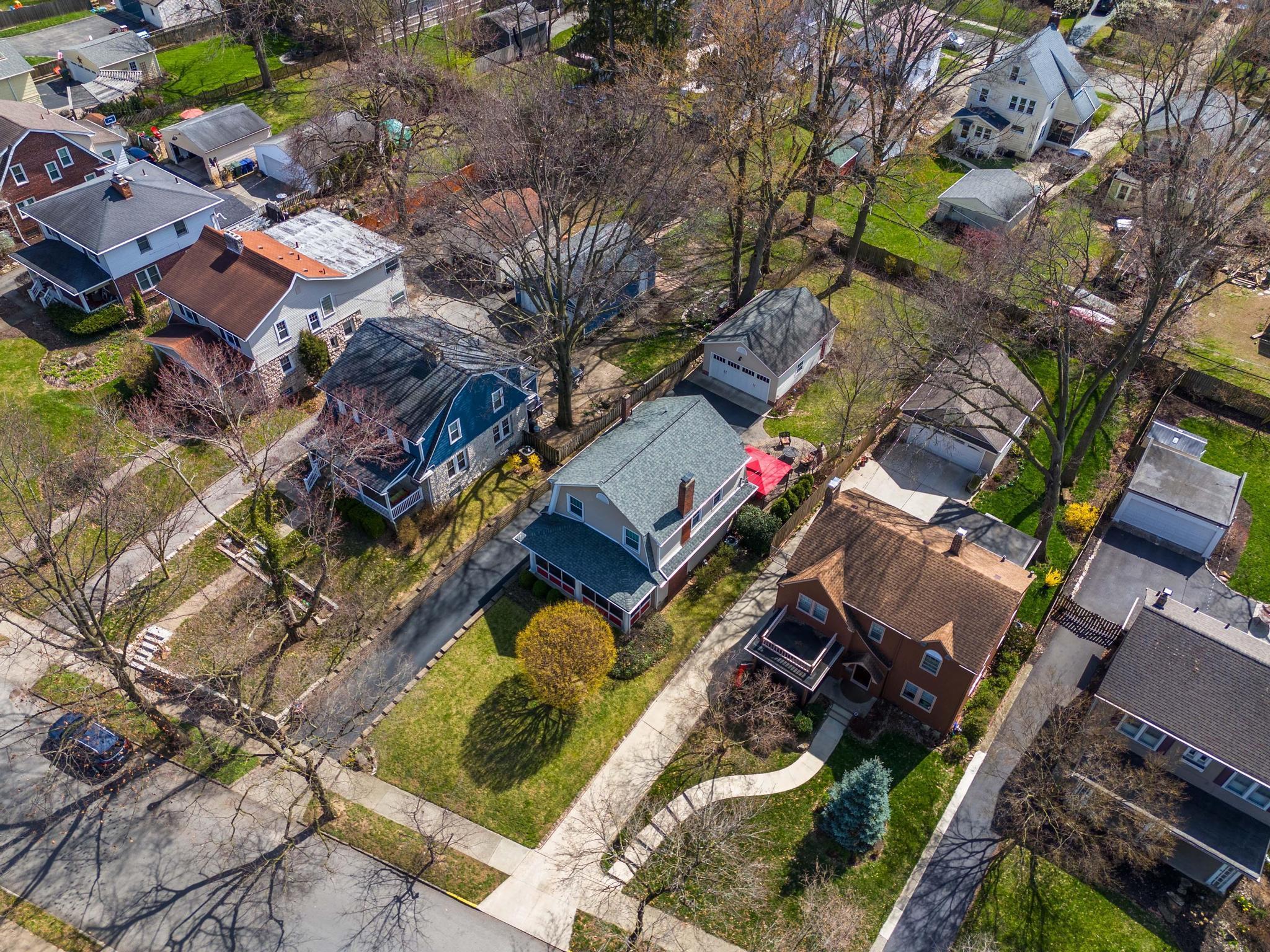 39 East Torrence Road Columbus, OH 43214 - Photo 49 of 61 DJI_20240325141154_0061_D