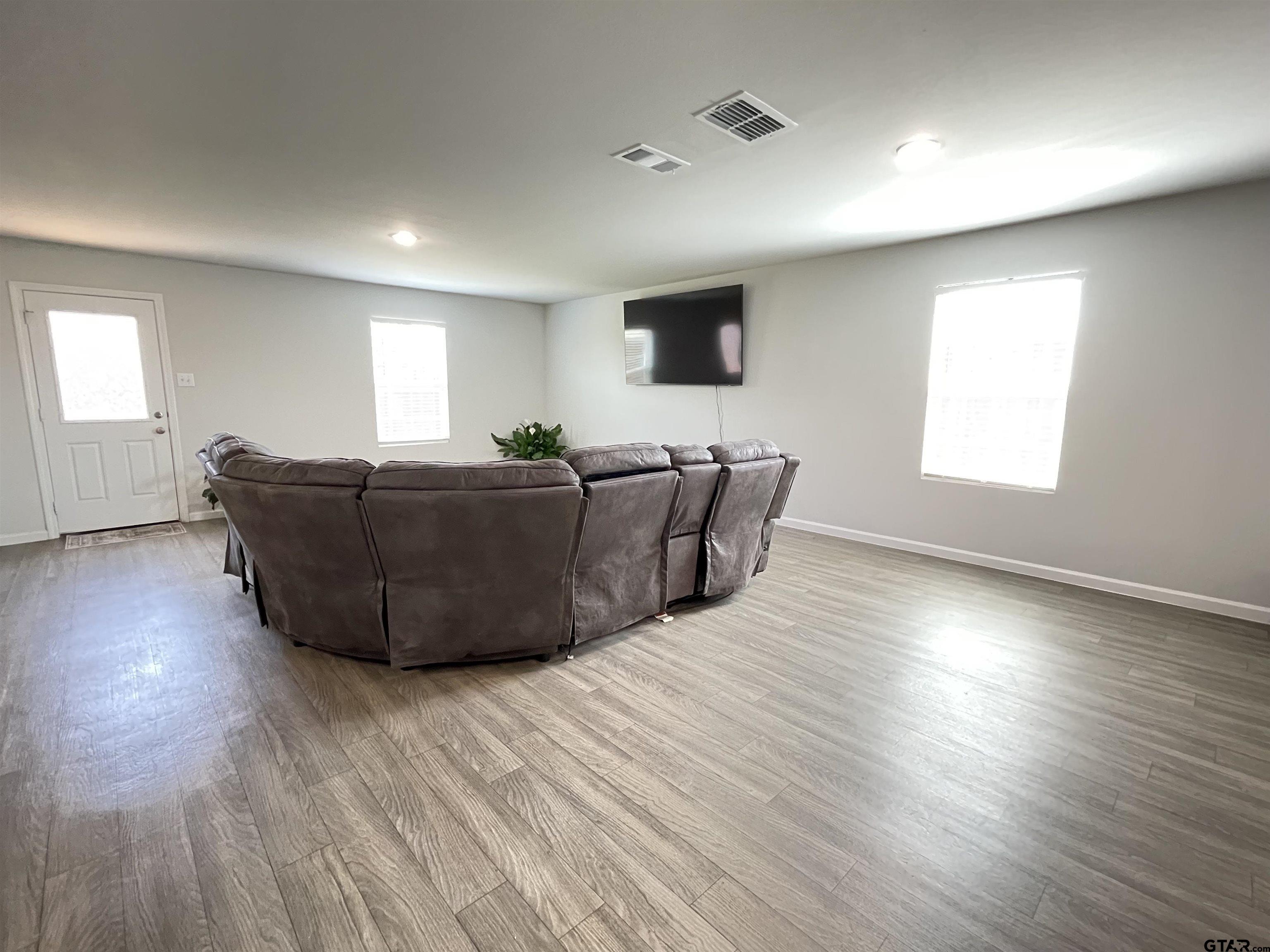 1007 Ripplewood Circle Chandler, TX 75758 - Photo 14 of 33