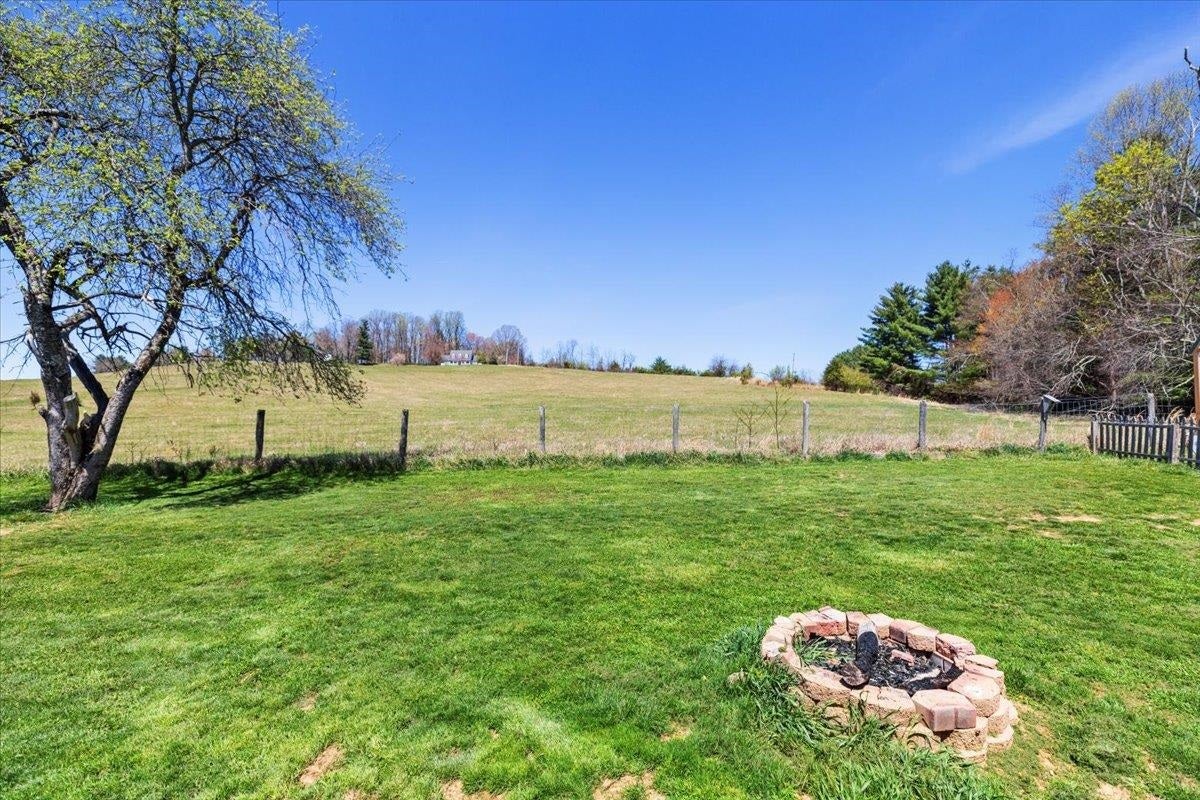 1475 Daniels Run Road Northeast Check, VA 24072 - Photo 47 of 69 Gallery Image 47