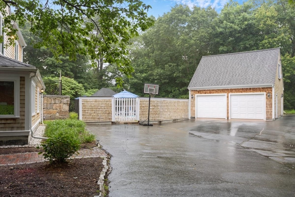 6 Popes Lane Hingham, MA 02043 - Photo 33 of 42