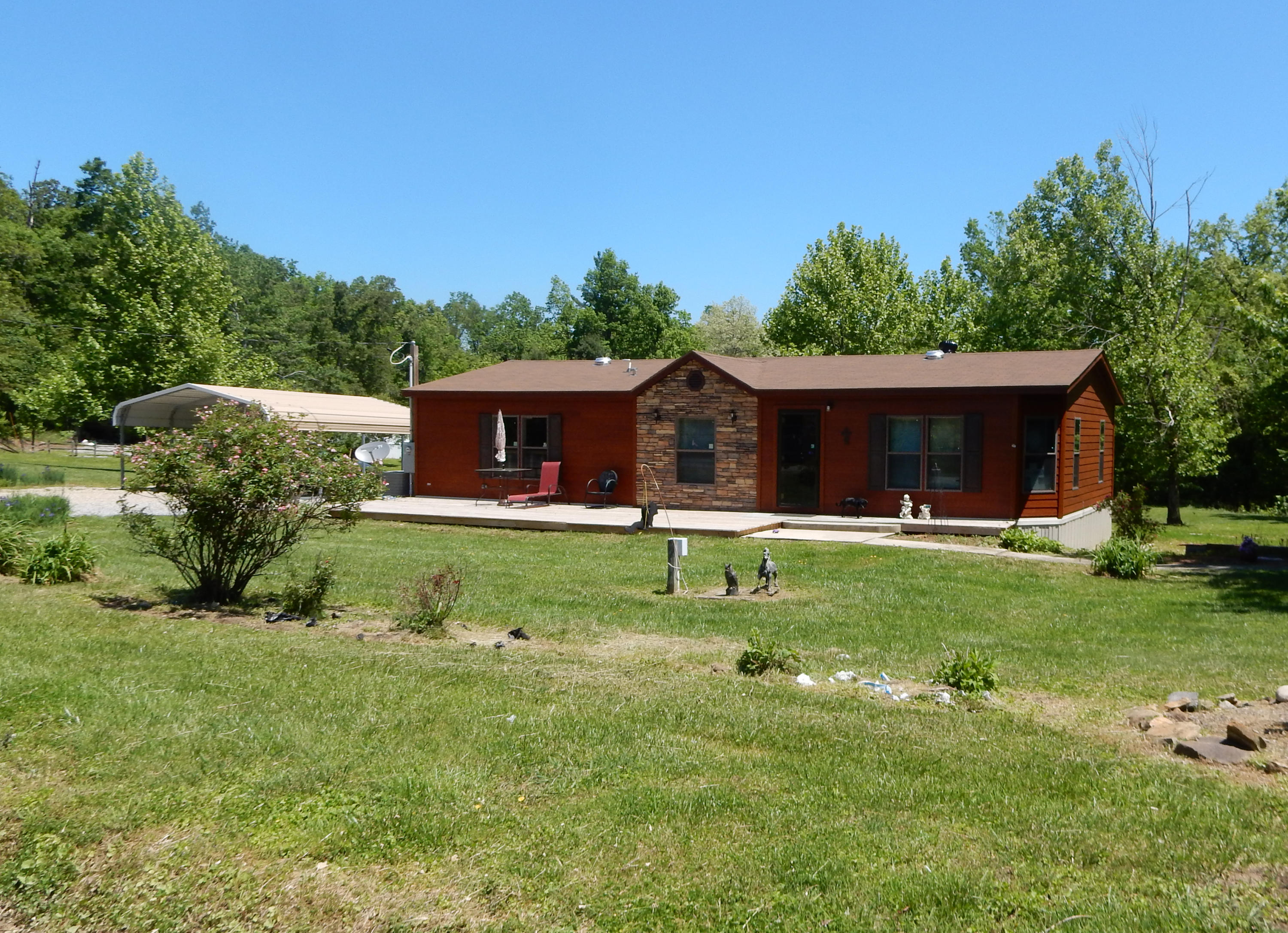506 Frazier Road Crossville, TN 38572 - Photo 2 of 26 506 Frazier Rd. 2