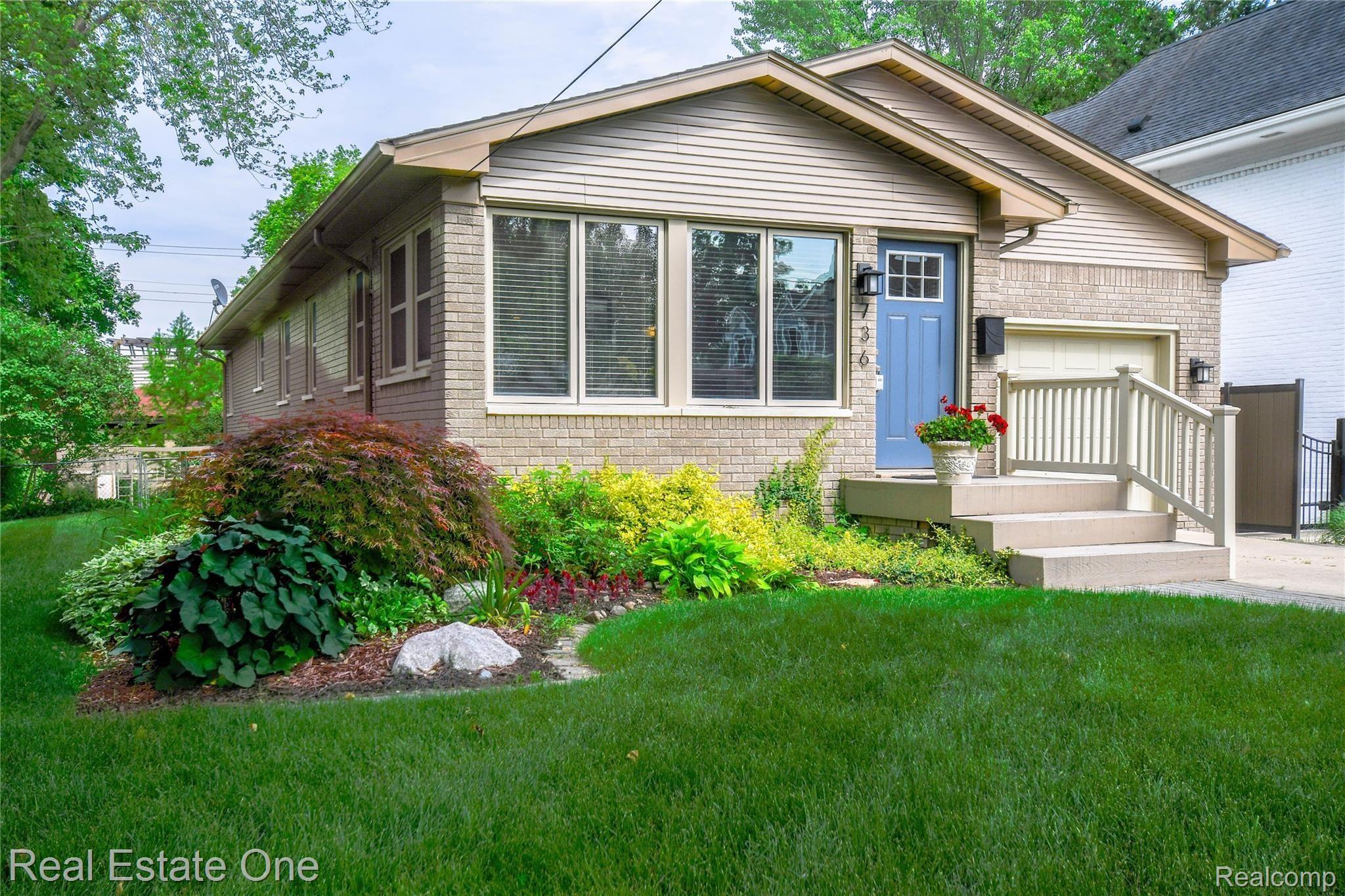 736 Ludlow Avenue Rochester, MI 48307 - Photo 1 of 42 736_Ludlow-1.jpg