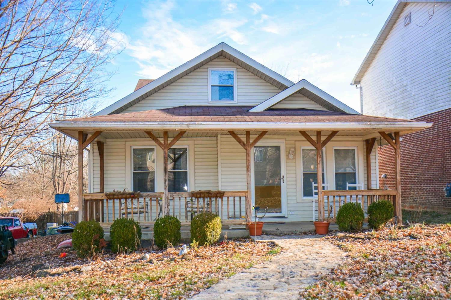 542 Old Peacock Road Paris, KY 40361 - Photo 1 of 37 Photo 1