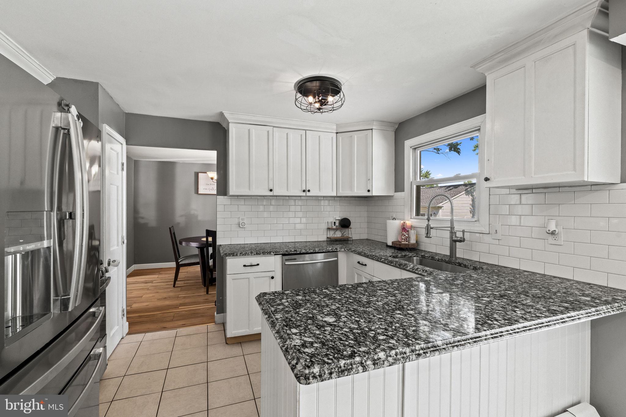 1011 Red Barn Road Warminster, PA 18974 - Photo 13 of 39 Kitchen
