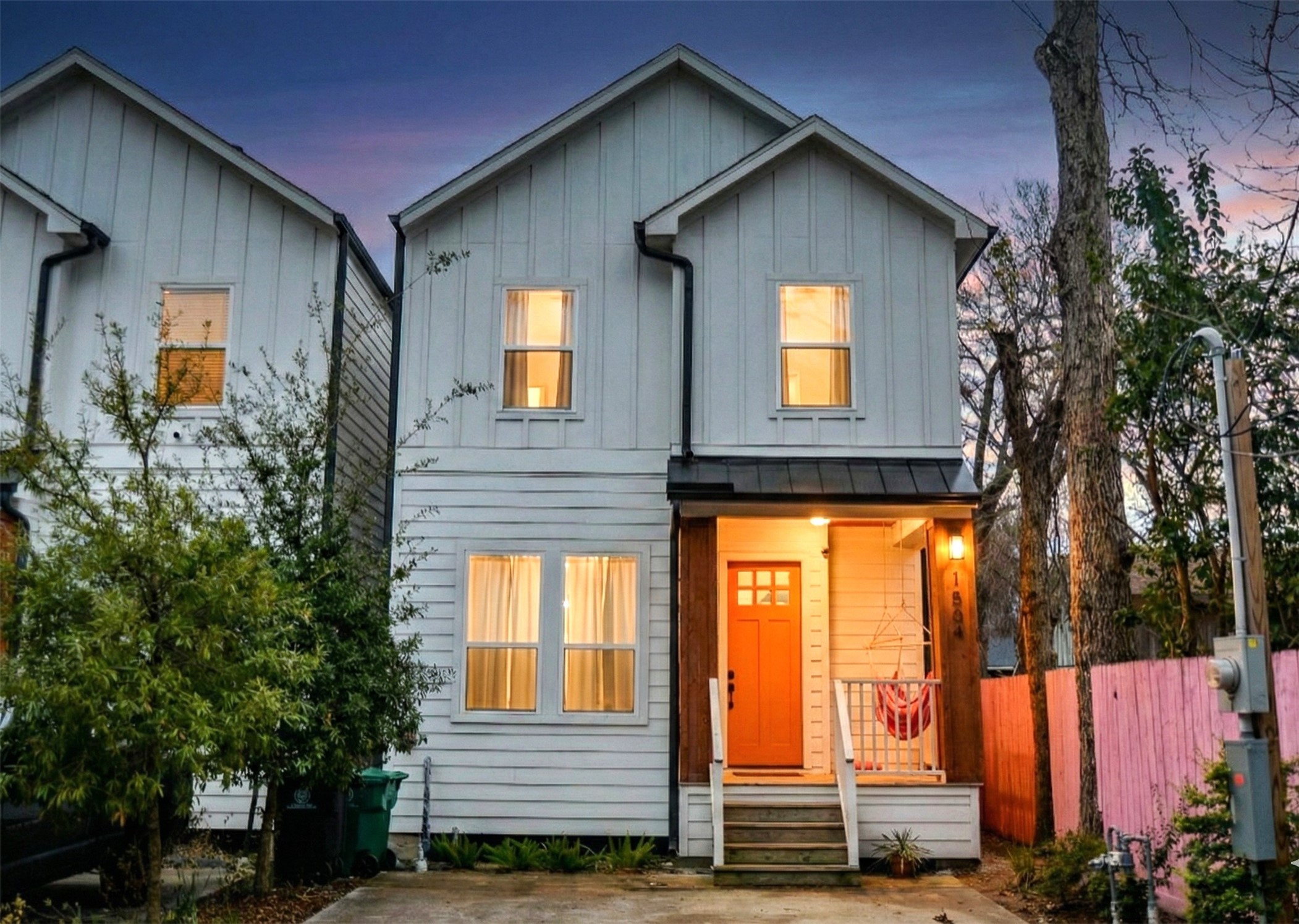 1504 Evelyn Street Houston, TX 77009 - Photo 15 of 15 a front view of a house with a garden