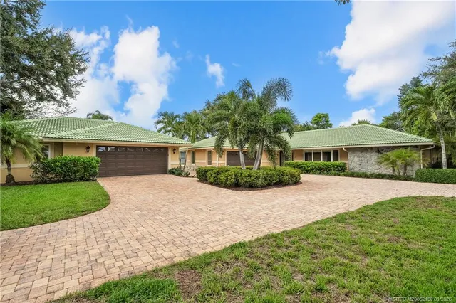 $1,295,000 | 2164 Southeast St Lucie Boulevard, Stuart, FL 34996