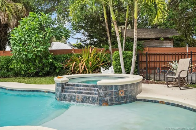 $1,295,000 | 2164 Southeast St Lucie Boulevard, Stuart, FL 34996