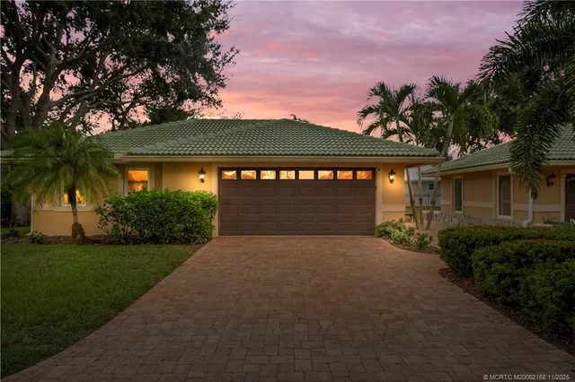 $1,295,000 | 2164 Southeast St Lucie Boulevard, Stuart, FL 34996