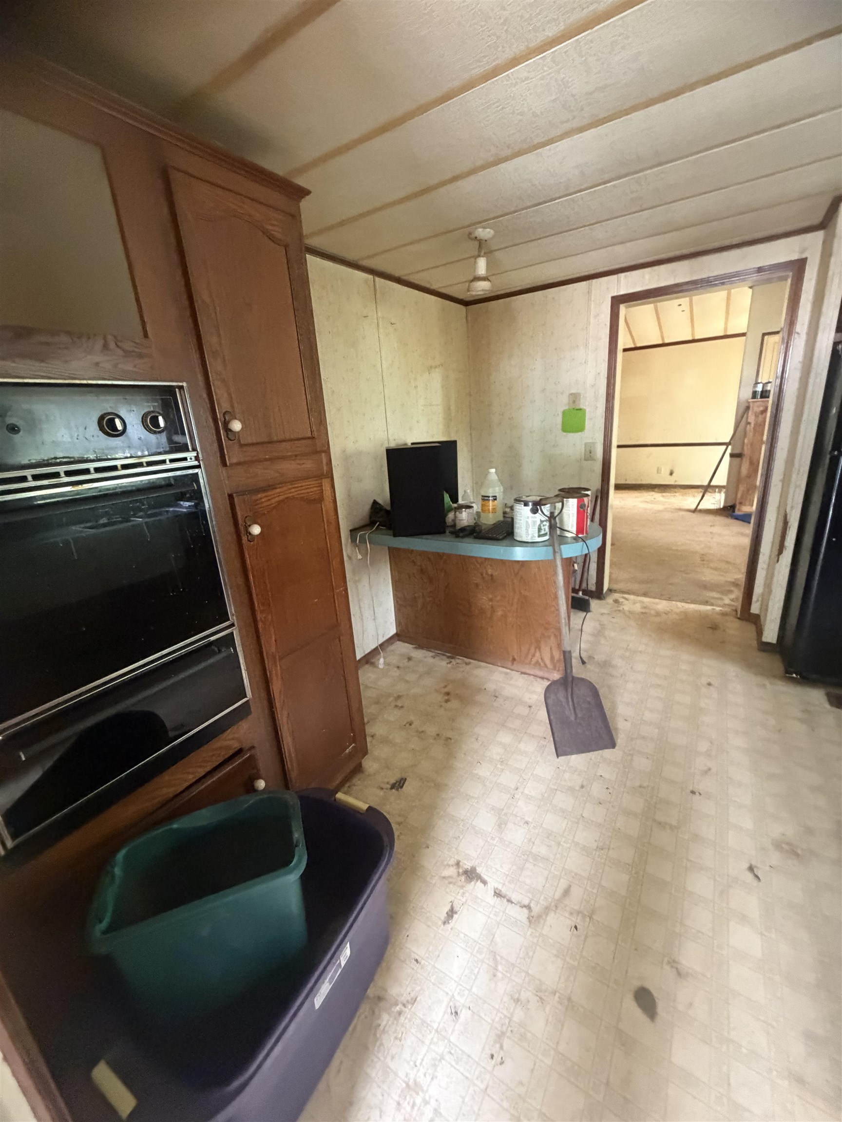 13 Caribbean Lane Rochester, NH 03867 - Photo 2 of 19 Gallery Image 2