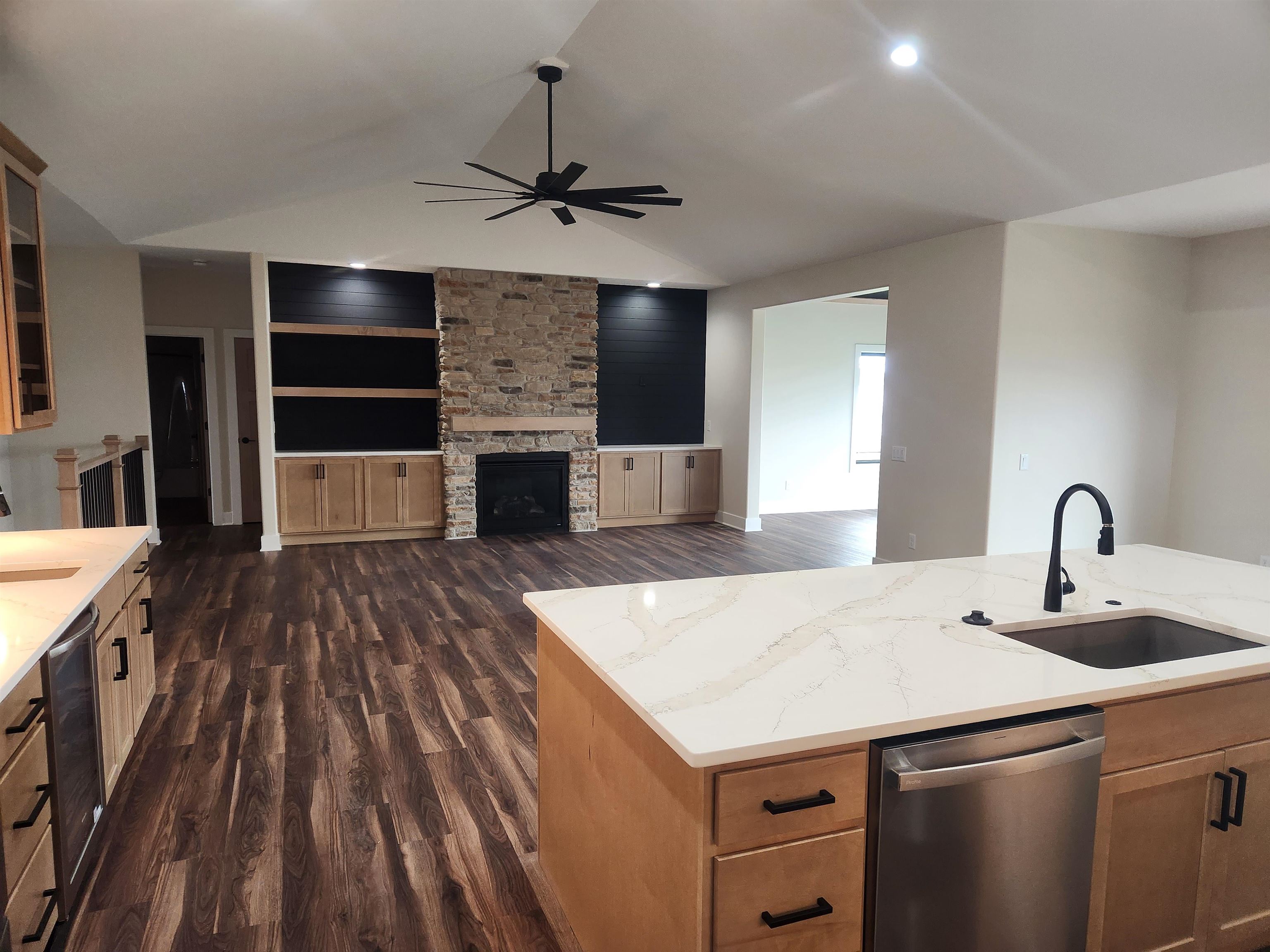 L164 Eileen Waunakee, WI 53597 - Photo 2 of 25