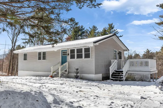 $299,900 | 127 Holbrook Avenue, Swanzey, NH 03446
