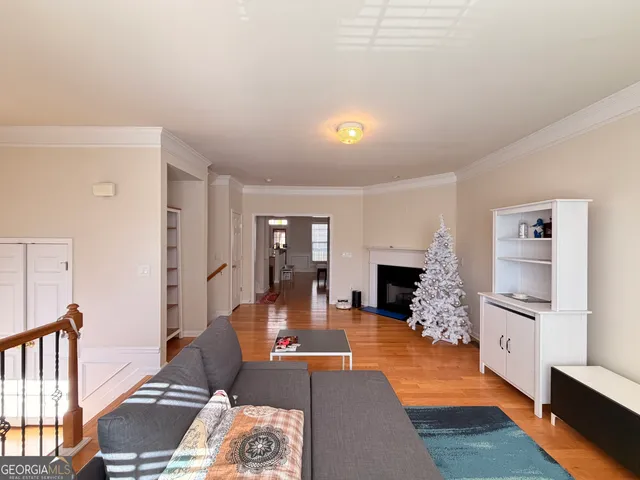 $2,400 | 6115 Deluna Way, Johns Creek, GA 30097