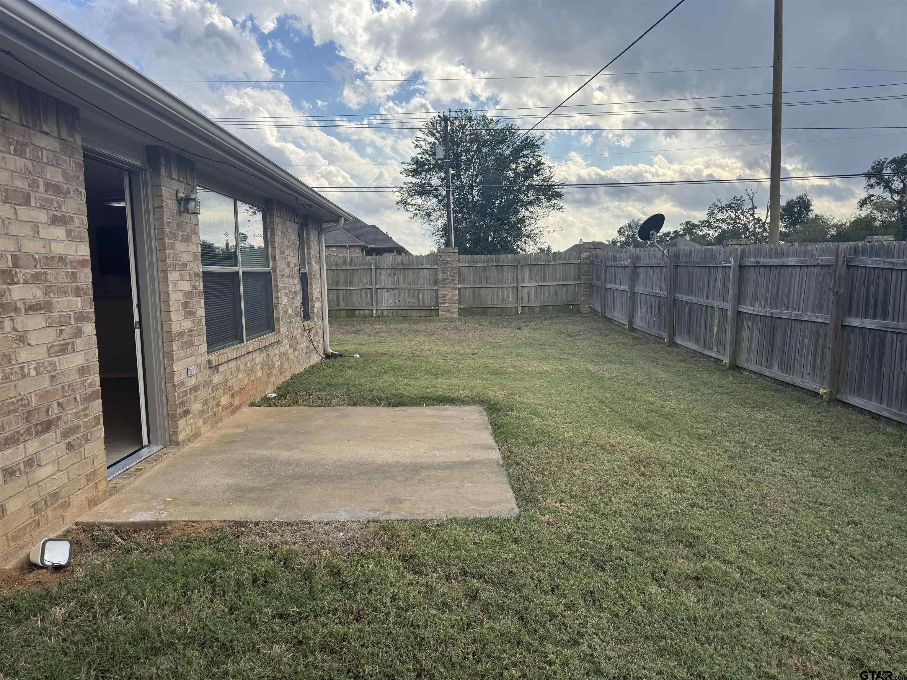 613 Hagan Road Whitehouse, TX 75791 - Photo 19 of 22 a view of a backyard