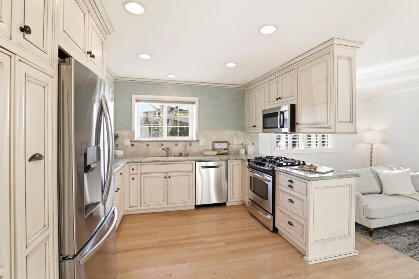 1375 Colleen Way Campbell, CA 95008 - Photo 13 of 44