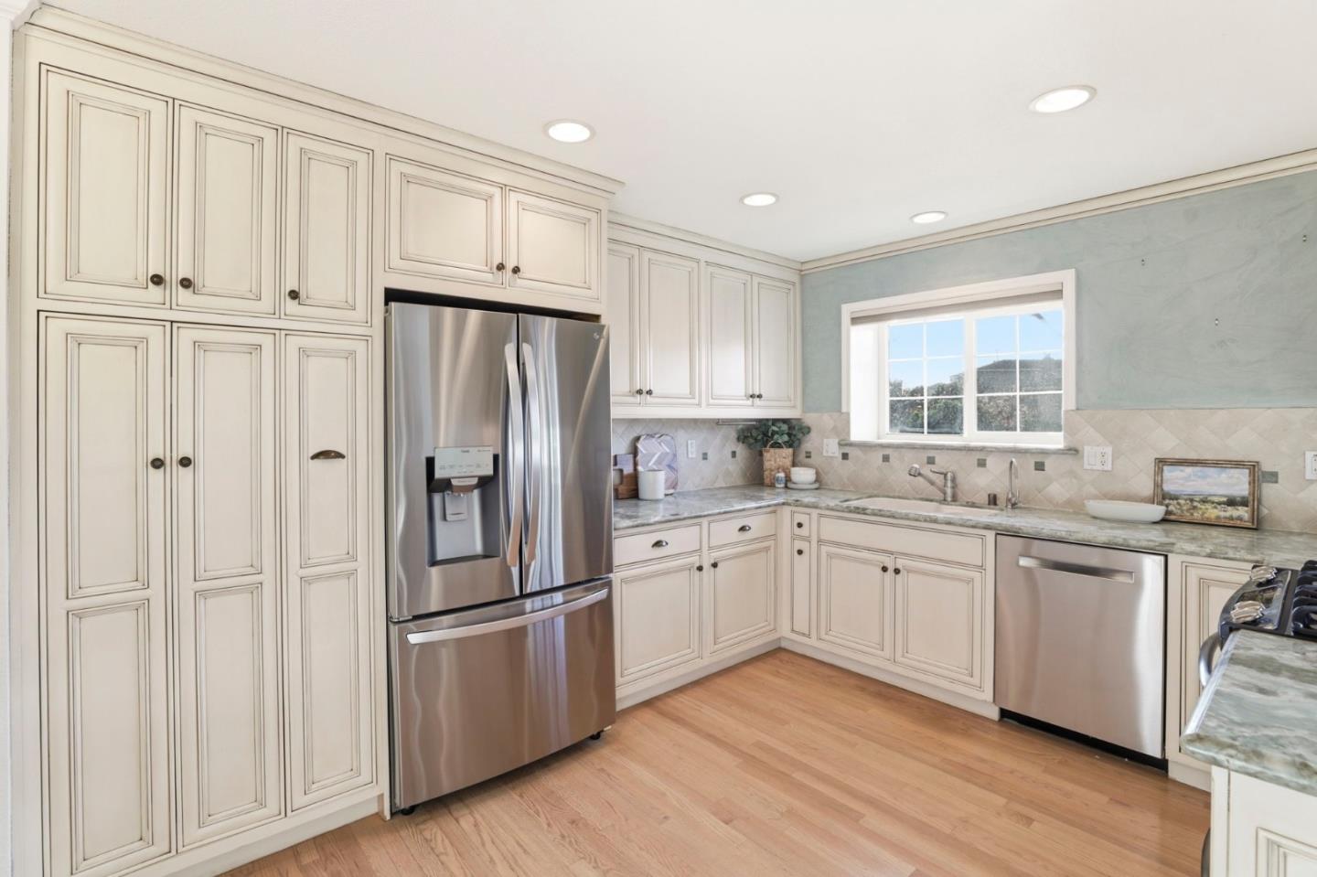 1375 Colleen Way Campbell, CA 95008 - Photo 15 of 44