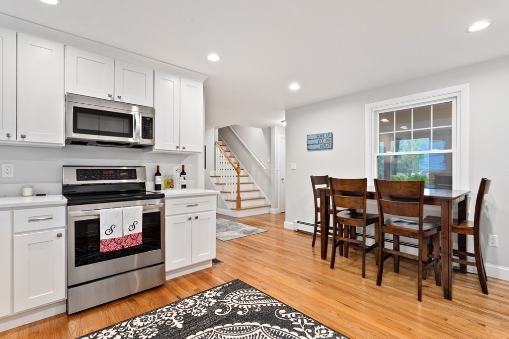 15 Longbow Road Lynnfield, MA 01940 - Photo 13 of 42 Gallery Image 13