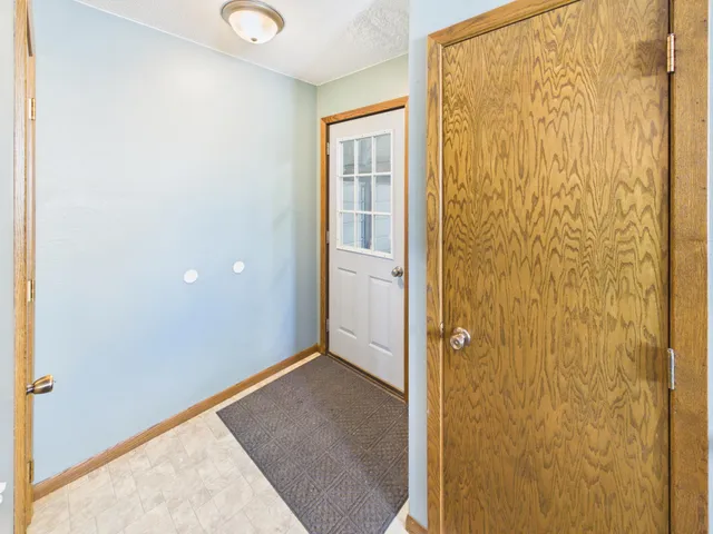 $199,900 | 702 Dakota Avenue, Hoffman, MN 56339