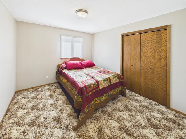 $199,900 | 702 Dakota Avenue, Hoffman, MN 56339