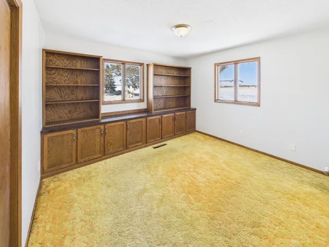 $199,900 | 702 Dakota Avenue, Hoffman, MN 56339