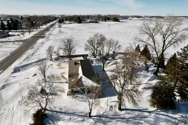 $199,900 | 702 Dakota Avenue, Hoffman, MN 56339