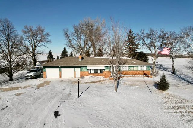 $199,900 | 702 Dakota Avenue, Hoffman, MN 56339