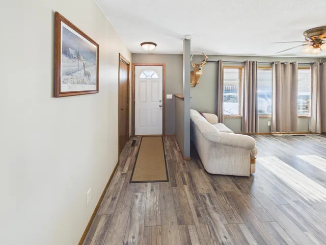 $199,900 | 702 Dakota Avenue, Hoffman, MN 56339