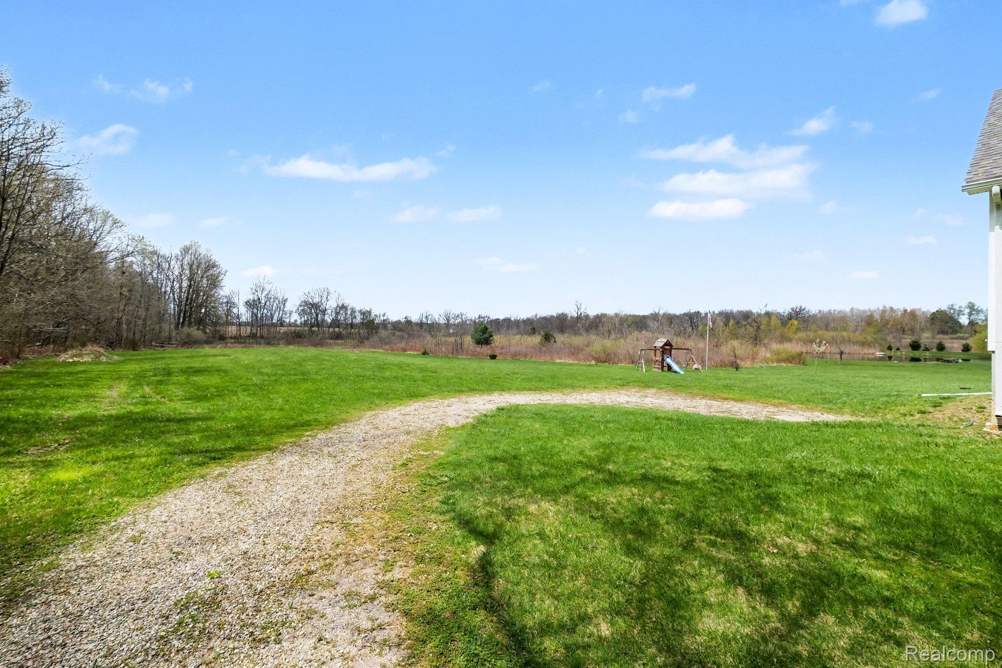 2800 Meadowdale Road Metamora, MI 48455 - Photo 24 of 28 031_file_9047.jpg