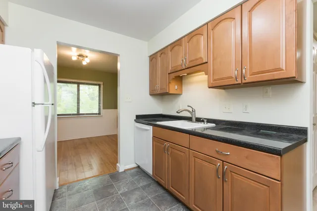 $1,700 | 10626 Provincial Drive, Unit E, Manassas, VA 20109