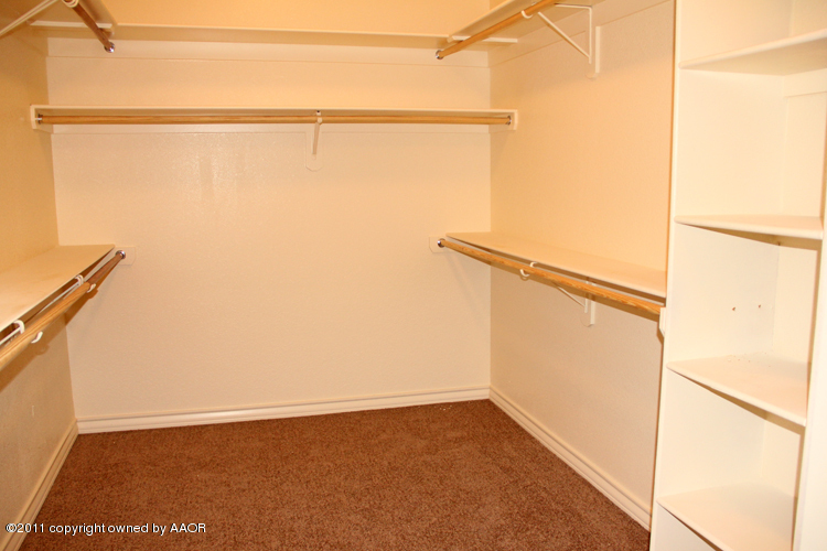 18451 Grasslands Road Bushland, TX 79124 - Photo 16 of 39 a view of an empty room