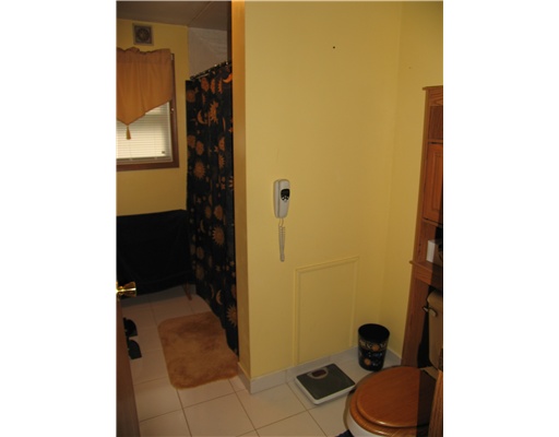 218 Snake Hill Road Glocester, RI 02857 - Photo 8 of 10 Bathroom.