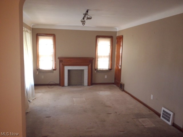 1030 South Green Road Cleveland, OH 44121 - Photo 2 of 8